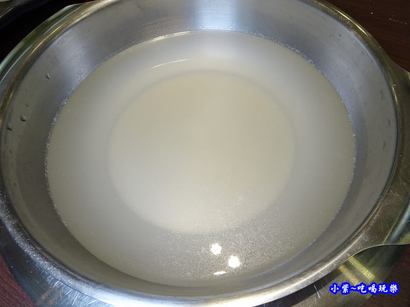 化饈的湯湯底.jpg