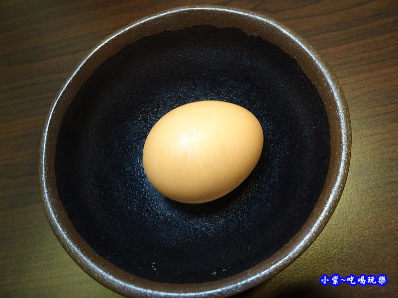 土雞蛋-化饈火鍋.jpg
