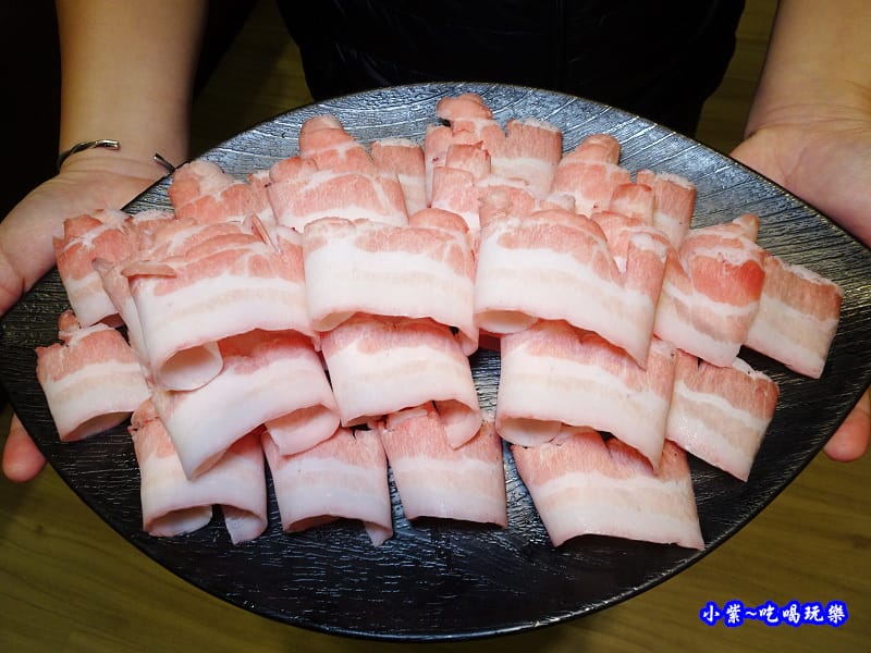 換購黑毛豬培根肉-化饈火鍋 (3).jpg