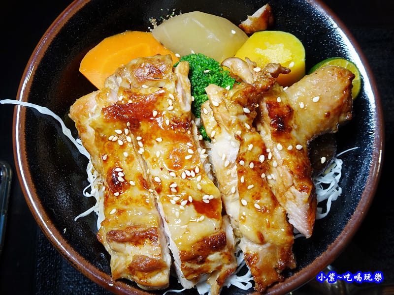 醬烤雞腿丼-八坂丼屋義大店 (4).jpg 醬烤雞腿丼-八坂丼屋義大店 (4).jpg