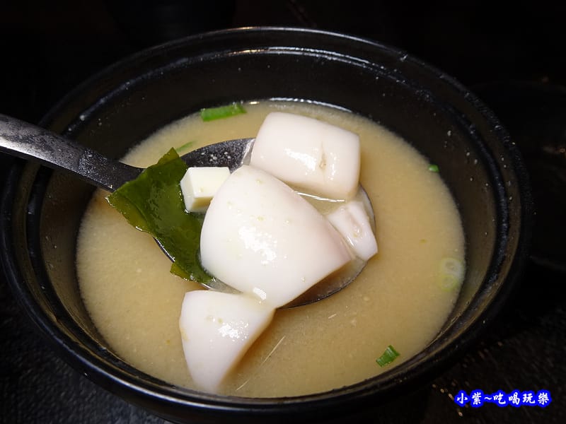 和風軟絲味噌湯-八坂丼屋義大店 (3).jpg 和風軟絲味噌湯-八坂丼屋義大店 (3).jpg