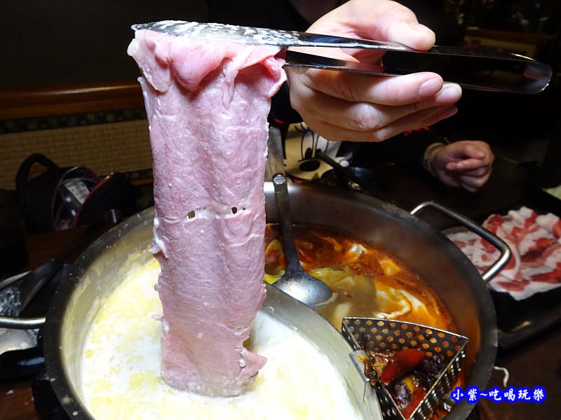 嚴選超越黑牛-肉多多桃園旗艦店 (1).jpg 嚴選超越黑牛-肉多多桃園旗艦店 (1).jpg
