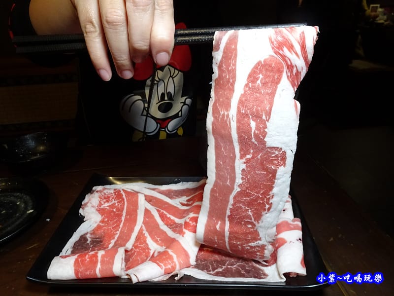 送的小肥牛-肉多多桃園旗艦店 (1).jpg 送的小肥牛-肉多多桃園旗艦店 (1).jpg