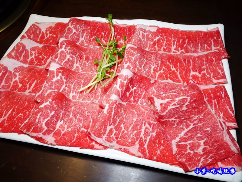 嚴選超越黑牛-肉多多桃園旗艦店 (4).jpg 嚴選超越黑牛-肉多多桃園旗艦店 (4).jpg