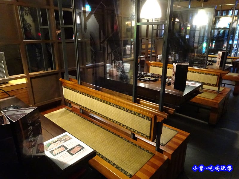 2樓用餐環境-肉多多桃園旗艦店 (1).jpg 2樓用餐環境-肉多多桃園旗艦店 (1).jpg
