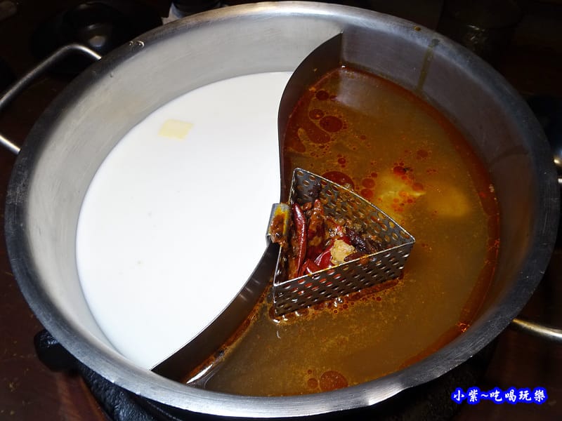 鴛鴦鍋-肉多多桃園旗艦店 (1).jpg 鴛鴦鍋-肉多多桃園旗艦店 (1).jpg