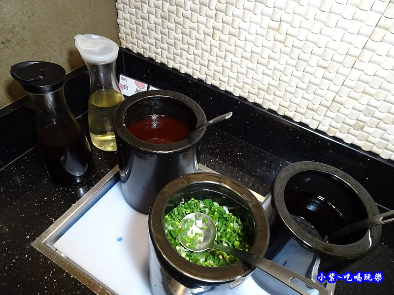 火鍋沾醬-肉多多桃園旗艦店 (3).jpg 火鍋沾醬-肉多多桃園旗艦店 (3).jpg