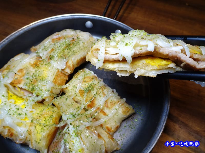 海苔燒肉蛋餅-光頭早午餐屋 (2).jpg 海苔燒肉蛋餅-光頭早午餐屋 (2).jpg
