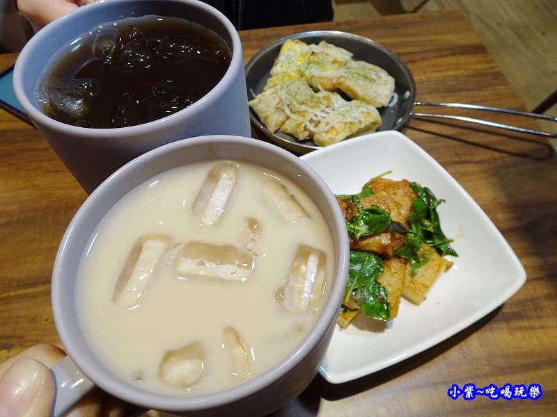 阿薩姆鮮奶茶-光頭早午餐屋 (2).jpg 阿薩姆鮮奶茶-光頭早午餐屋 (2).jpg