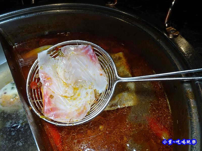 雙背鯛魚片-狩夜精緻單人雙味火鍋 (2).jpg
