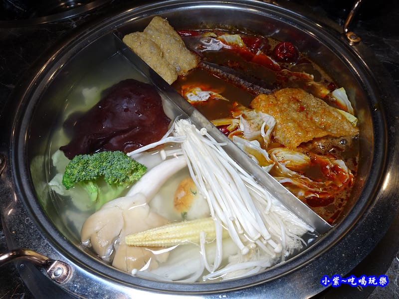 狩夜精緻單人雙味火鍋八德店 (8).jpg