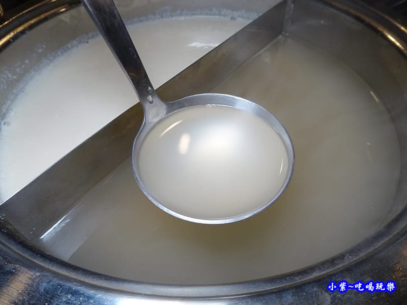 日式柴魚昆布湯-狩夜精緻單人雙味火鍋.jpg