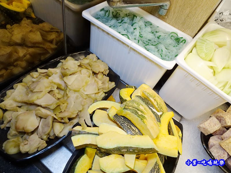 自助區-食鮮日式火鍋吃到飽 (9).jpg 自助區-食鮮日式火鍋吃到飽 (9).jpg