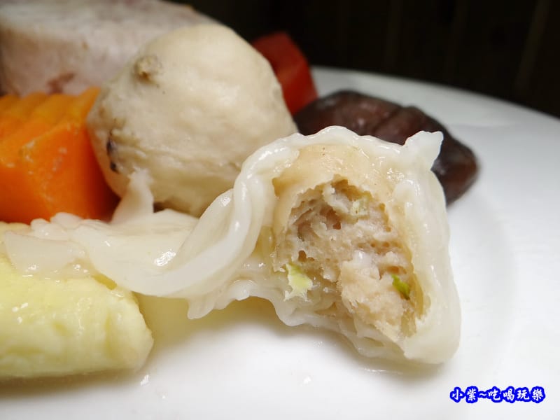 媽媽魚手工魚餃-百味釜精緻鍋物.jpg 媽媽魚手工魚餃-百味釜精緻鍋物.jpg