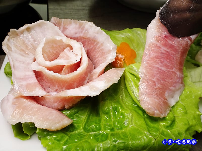 信功松阪豬肉-御路板阪鍋 (5).jpg 信功松阪豬肉-御路板阪鍋 (5).jpg
