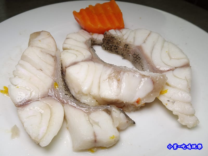 媽媽魚青斑石斑魚肉-百味釜精緻鍋物 (2).jpg 媽媽魚青斑石斑魚肉-百味釜精緻鍋物 (2).jpg