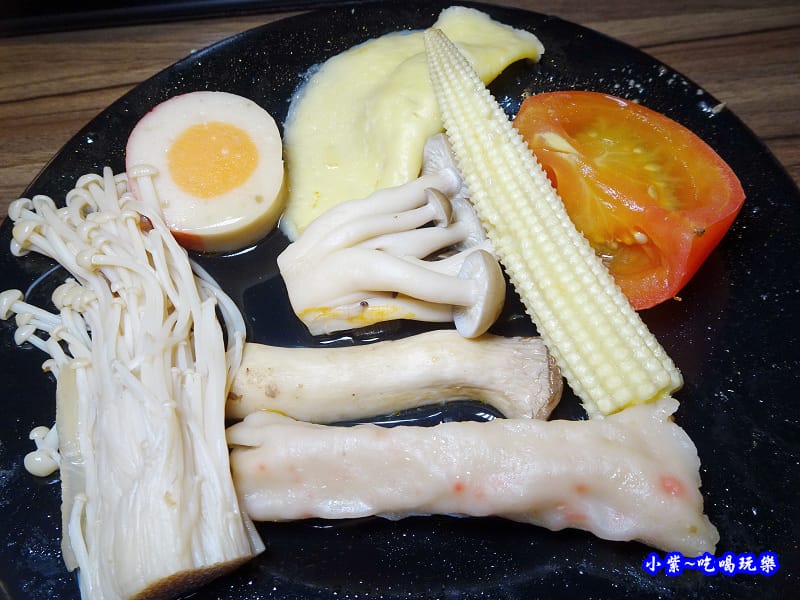 肉多多火鍋竹北店 (28).jpg