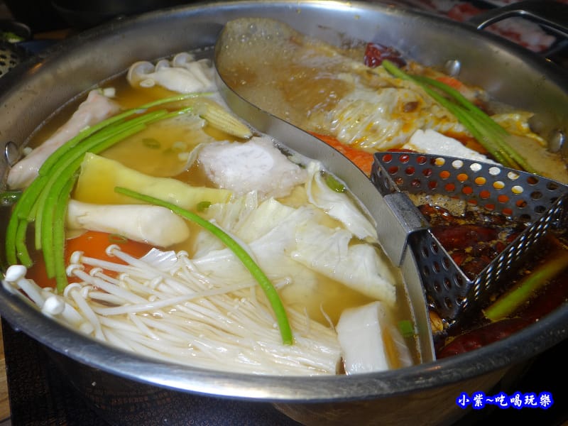 肉多多火鍋竹北店 (7).jpg