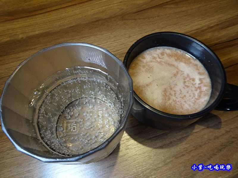 肉多多火鍋竹北店 (16).jpg