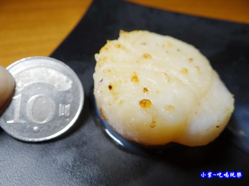 北海道生食級干貝-柒串燒屋長安東路 (1).jpg
