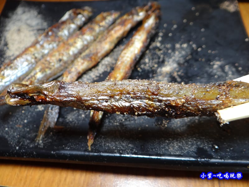 柳葉魚一夜干-柒串燒屋長安東路 (2).jpg