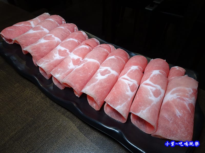 丹麥梅花豬-麻辣一哥桃園中山店 (1).jpg 丹麥梅花豬-麻辣一哥桃園中山店 (1).jpg