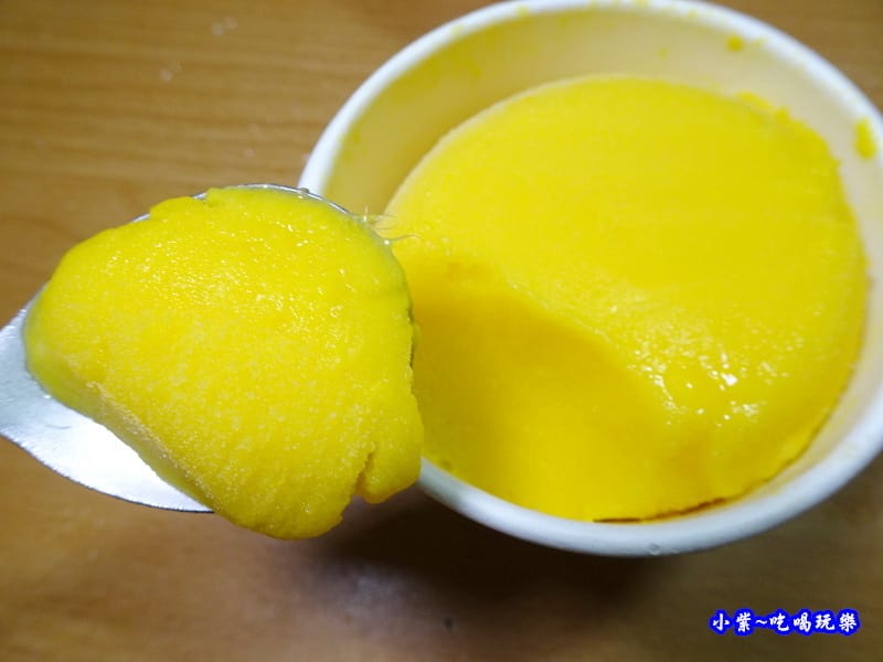 小琉球美食-允好嘉芒果冰淇淋 (1).jpg 小琉球美食-允好嘉芒果冰淇淋 (1).jpg