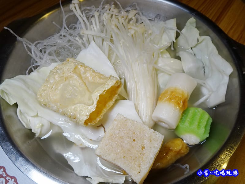 牛肉鍋-老湯鍋八德店 (4).jpg 牛肉鍋-老湯鍋八德店 (4).jpg