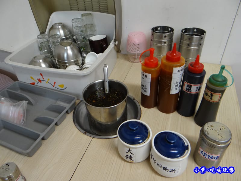 自助醬料區 (1).jpg 自助醬料區 (1).jpg