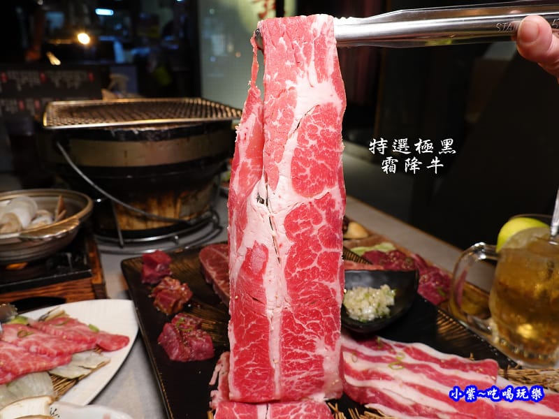 特級極黑霜降牛-火之舞蓁品燒 (1).jpg 特級極黑霜降牛-火之舞蓁品燒 (1).jpg