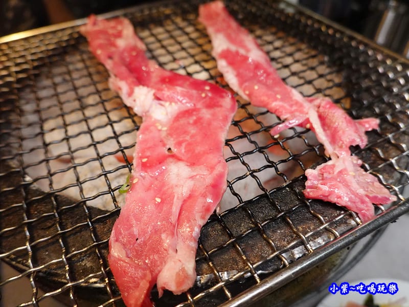 特級極黑霜降牛-火之舞蓁品燒 (2).jpg 特級極黑霜降牛-火之舞蓁品燒 (2).jpg