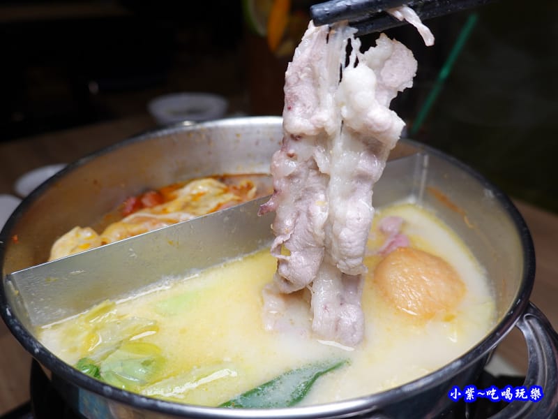 雪花牛肉-茶自點永和旗艦店 (1).jpg 雪花牛肉-茶自點永和旗艦店 (1).jpg