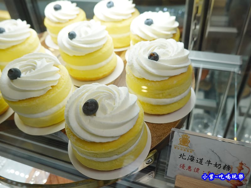 水嫩布蕾牛奶蛋糕-東京巴黎甜點南京店.jpg