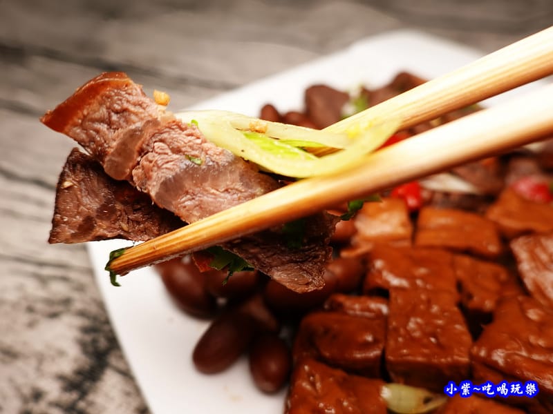 黑竹園滷牛肉 (2).jpg 黑竹園滷牛肉 (2).jpg