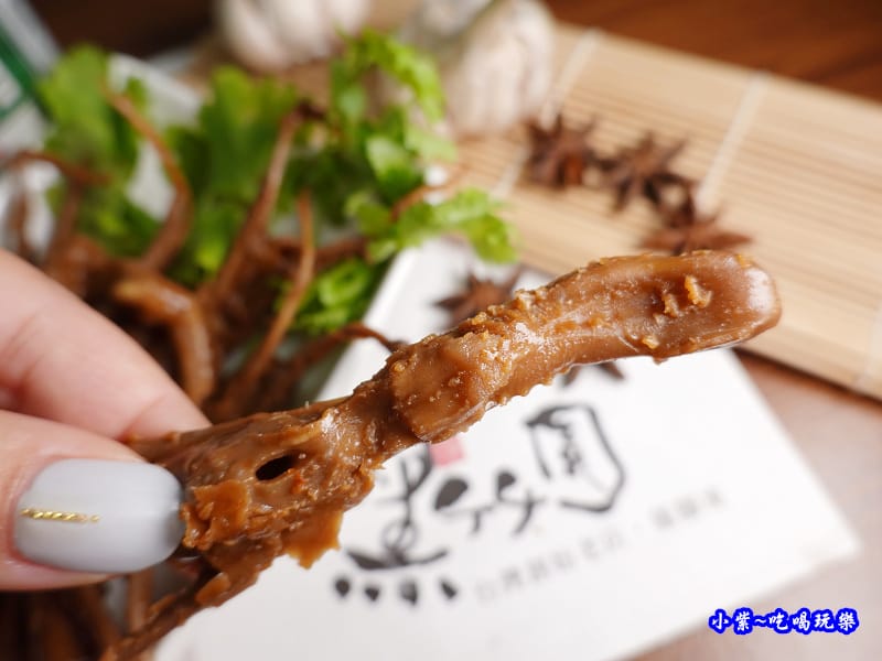 黑竹園鴨舌 (1).jpg 黑竹園鴨舌 (1).jpg