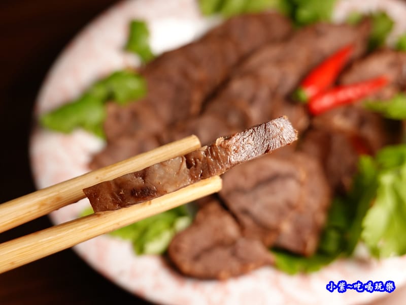 黑竹園滷牛肉 (1).jpg 黑竹園滷牛肉 (1).jpg