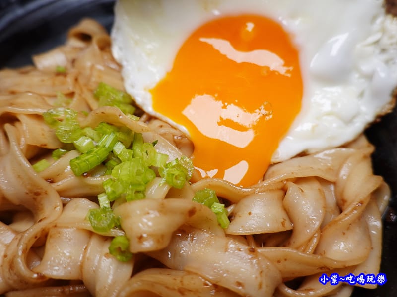 大叔製麵鵝油蔥拌麵19.jpg 大叔製麵鵝油蔥拌麵19.jpg