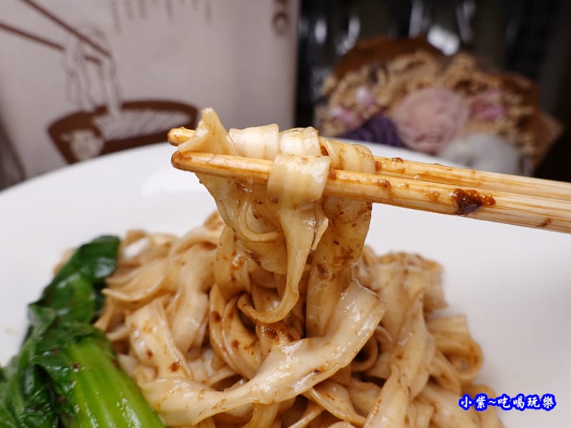 大叔製麵鵝油蔥拌麵15.jpg 大叔製麵鵝油蔥拌麵15.jpg
