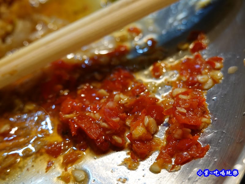 金林三兄弟臭豆腐-饒河街夜市美食 (1).jpg