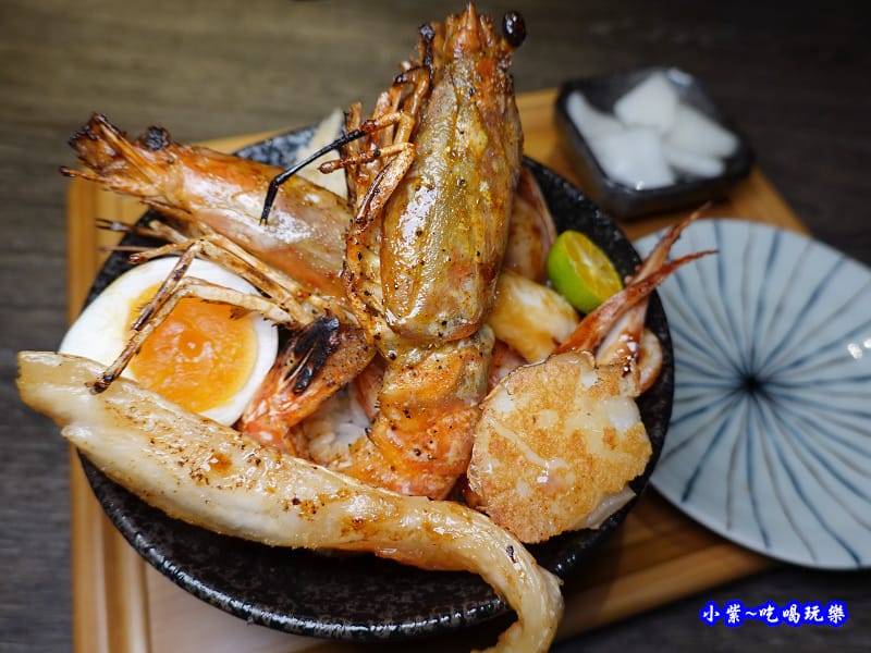 無敵海鮮盛合丼飯-大河屋燒肉丼串燒-微風本館 (3).jpg 無敵海鮮盛合丼飯-大河屋燒肉丼串燒-微風本館 (3).jpg