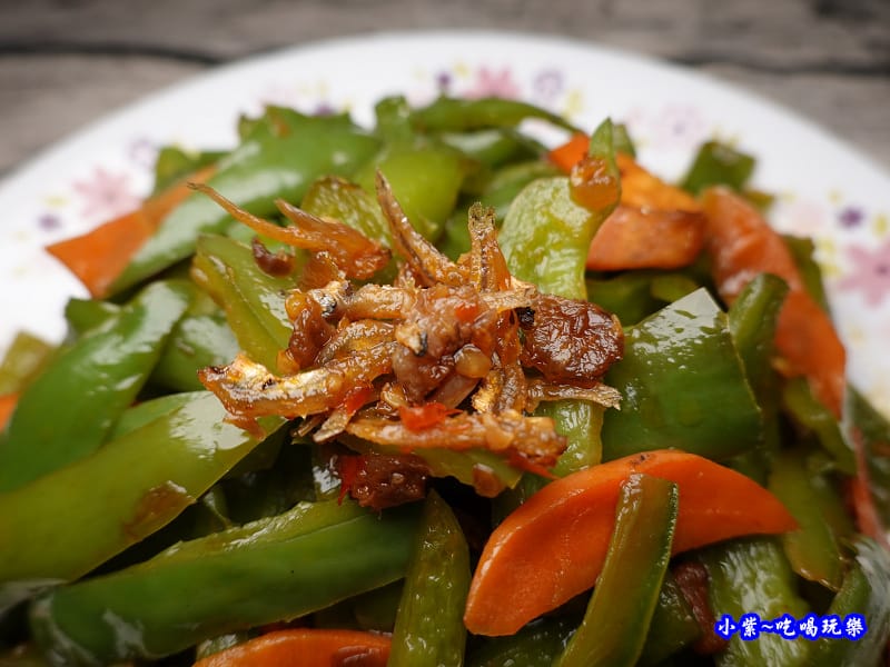 四季廳珍饌小魚干炒青椒 (1).jpg
