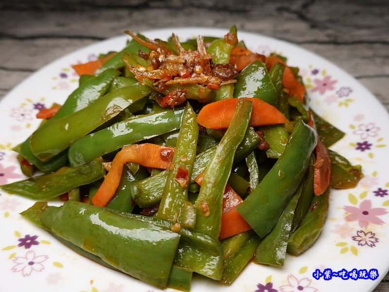 四季廳珍饌小魚干炒青椒 (2).jpg