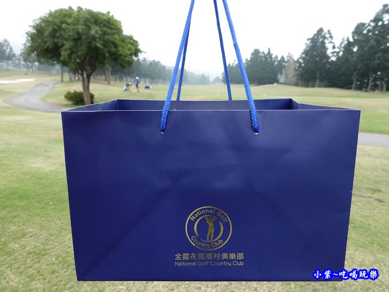 全國花園鄉村俱樂部-四季廳伴手禮禮盒 (1).jpg