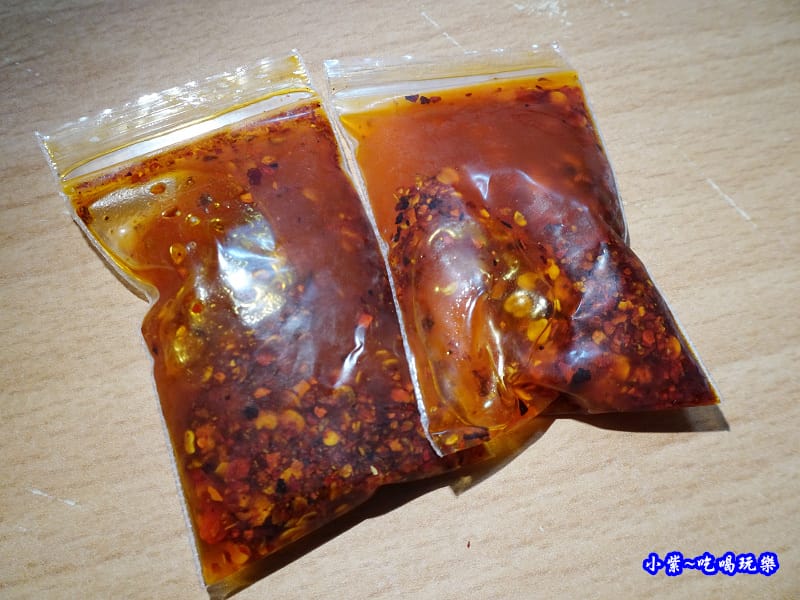 榮榮麻辣滷味-招牌辣椒醬.jpg
