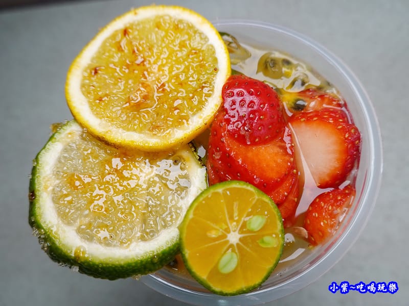 翻糖滿杯水果茶-茶本味沙鹿成功店 (1).jpg