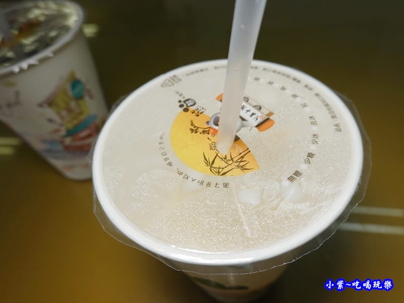 豆漿-新興街燒餅店.jpg 豆漿-新興街燒餅店.jpg
