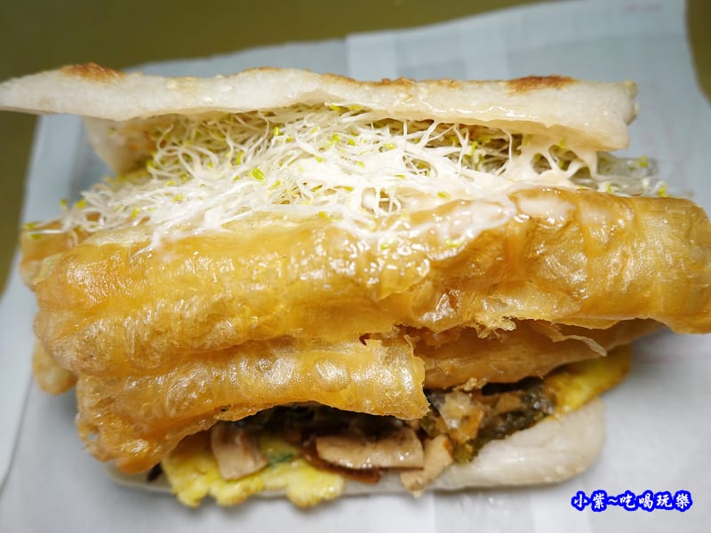 全家福-新興街燒餅店 (7).jpg 全家福-新興街燒餅店 (7).jpg