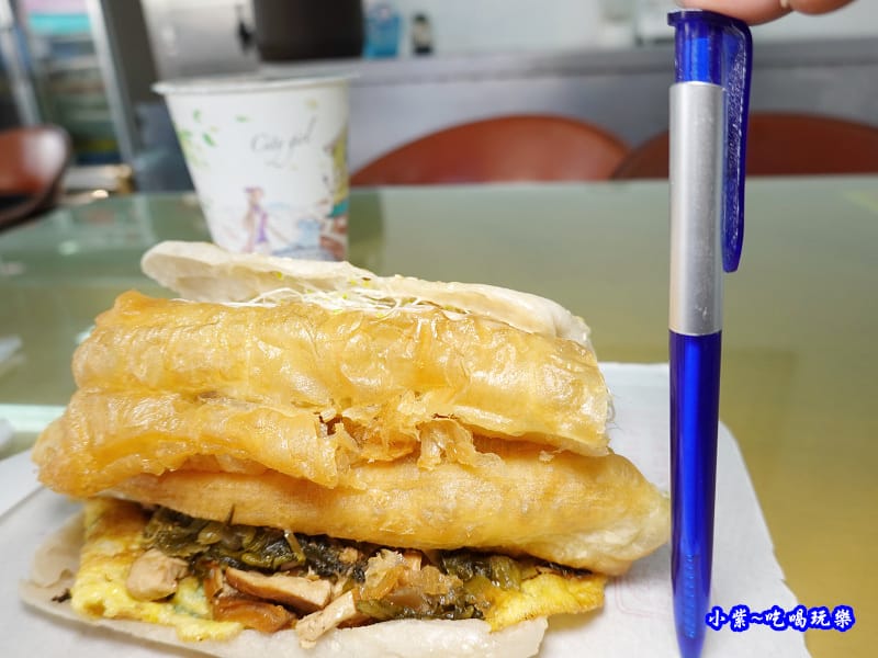全家福-新興街燒餅店 (8).jpg 全家福-新興街燒餅店 (8).jpg