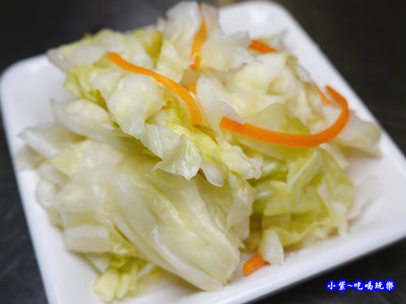 私房泡菜-神仙牛肉麵.jpg