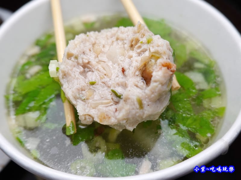 芹菜丸湯-來來創意臭豆腐(東盈) (2).jpg 芹菜丸湯-來來創意臭豆腐(東盈) (2).jpg